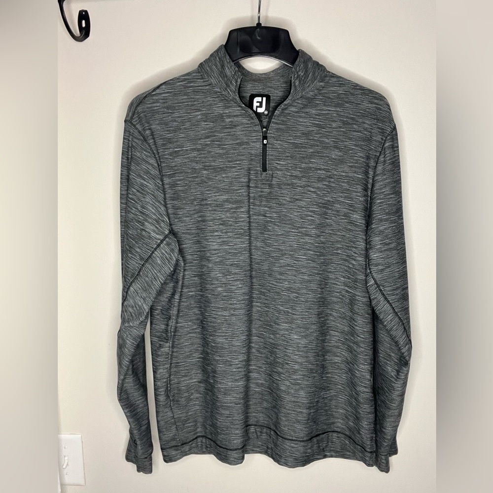 FJ Men's 1/4 zip pullover, activewear, Black size M